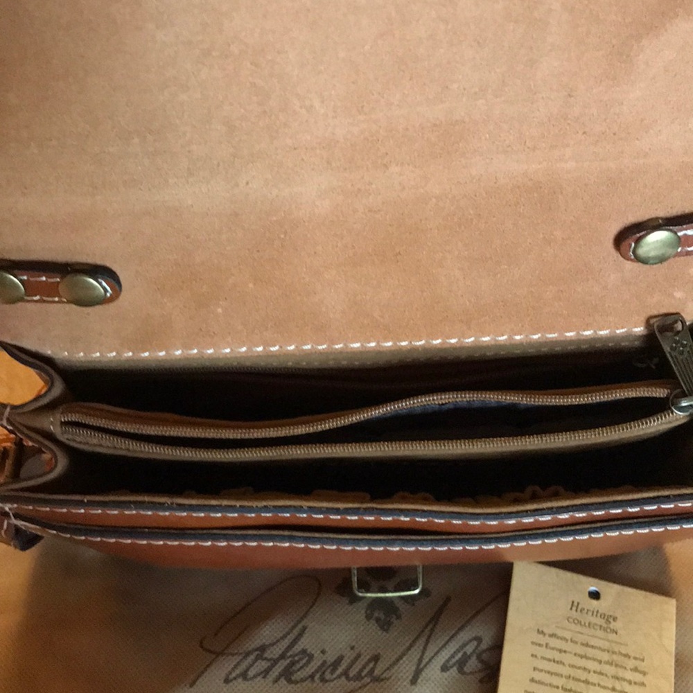 Purse - Picture 3 of 4